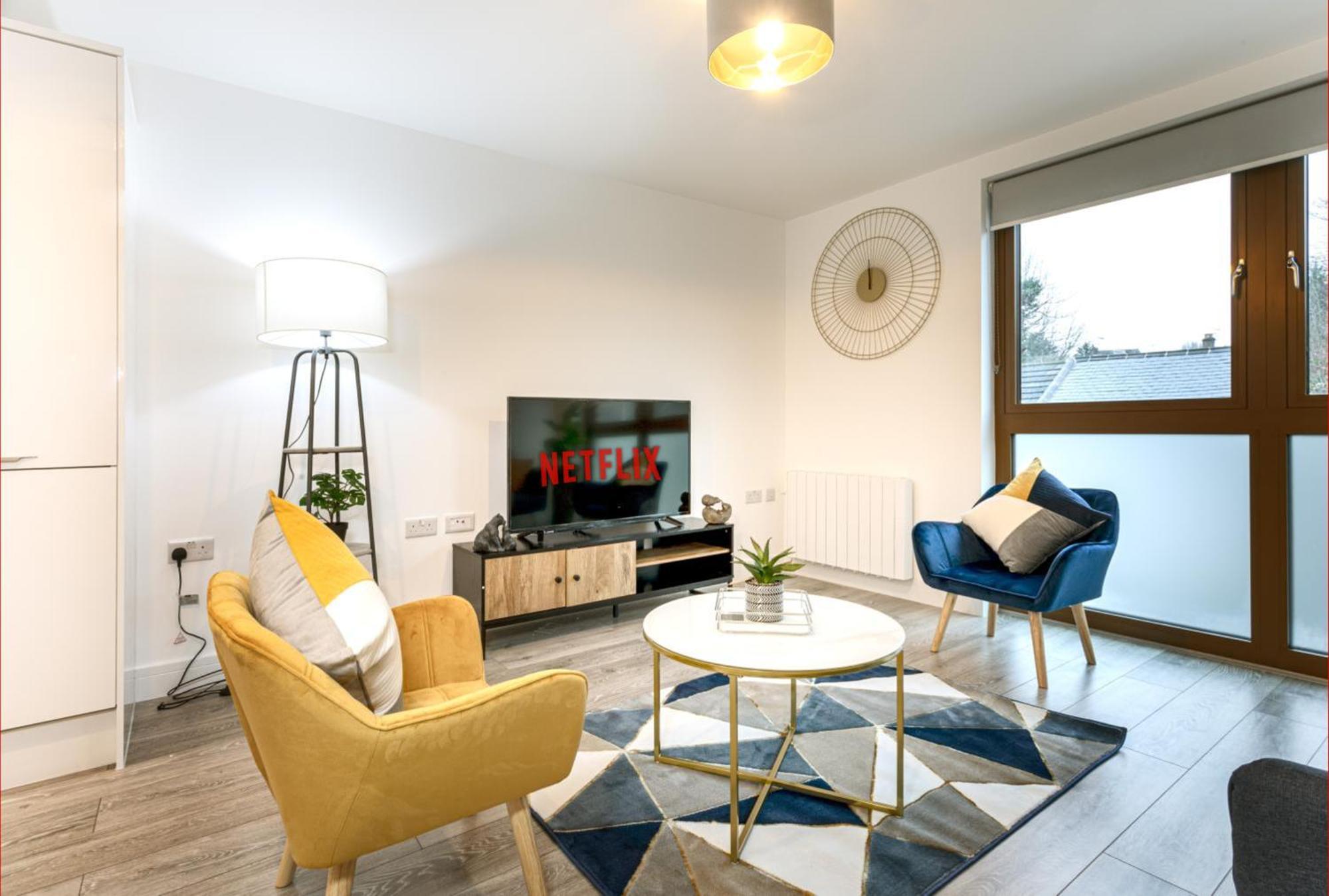 Ideal Family & Business Stay! 2 Min To Station, 10 Min To Harry Potter, 30 Min To London Euston & Free Parking! Watford  Exterior photo